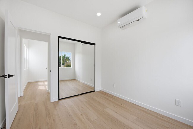 Building Photo - Brand new!