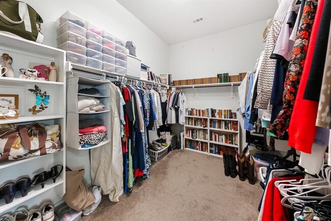 Building Photo - 16705 Horondelle Dr