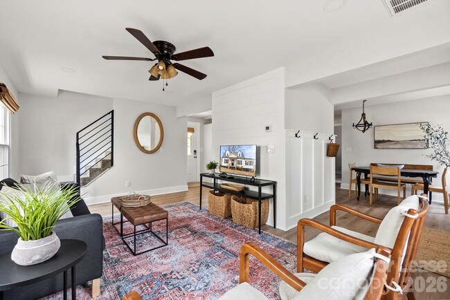 Building Photo - 1707 Wilson W Lee Blvd