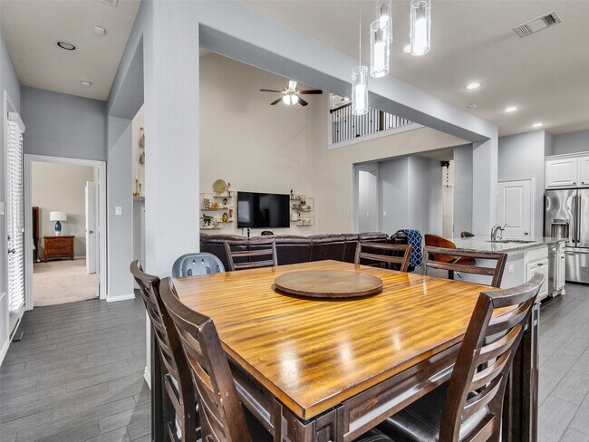 Building Photo - 27927 Coulter Dr