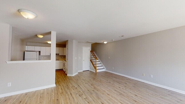 Building Photo - Townhome | Hard Surface Floors Through-Out...
