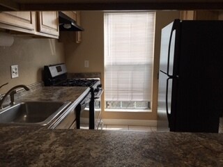 Building Photo - 3430 Parkmoor Village Dr