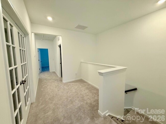 Building Photo - 206 Silver Fleet Dr