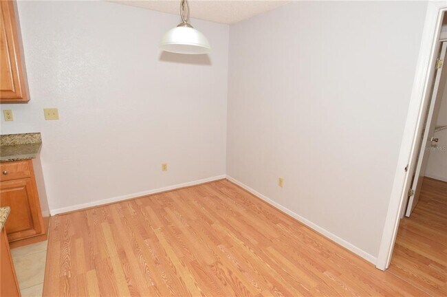 Building Photo - 10263 Gandy Blvd N