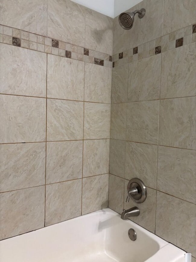 Building Photo - Welcome to this charming 3-bedroom, 1-bathroom home located in the city of Columbus, GA.