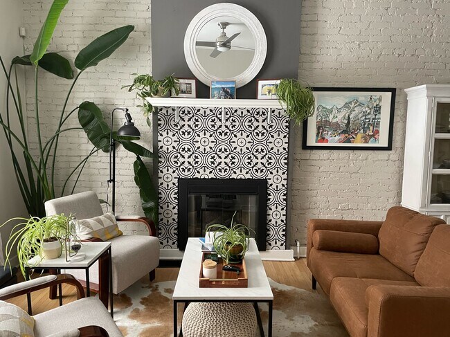 Front Sitting Room - 2119 S Sherman St