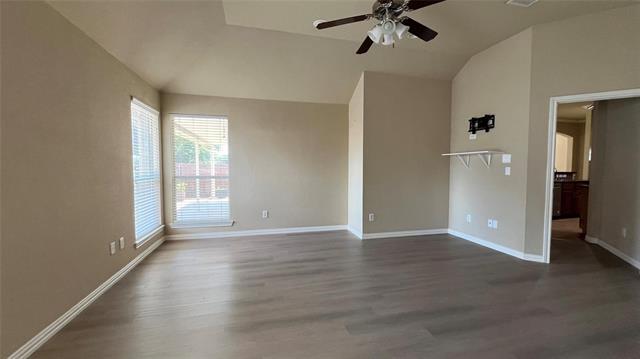 Building Photo - 5823 Sunny Meadow Ln