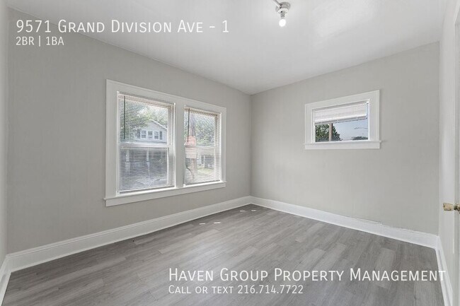Building Photo - 9571 Grand Division Ave