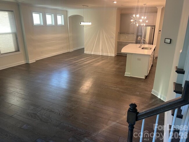 Building Photo - 11805 Clems Branch Dr