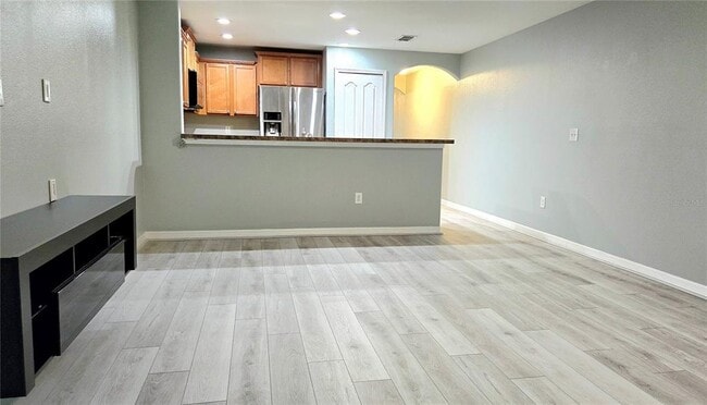 Building Photo - 405 Carina Cir
