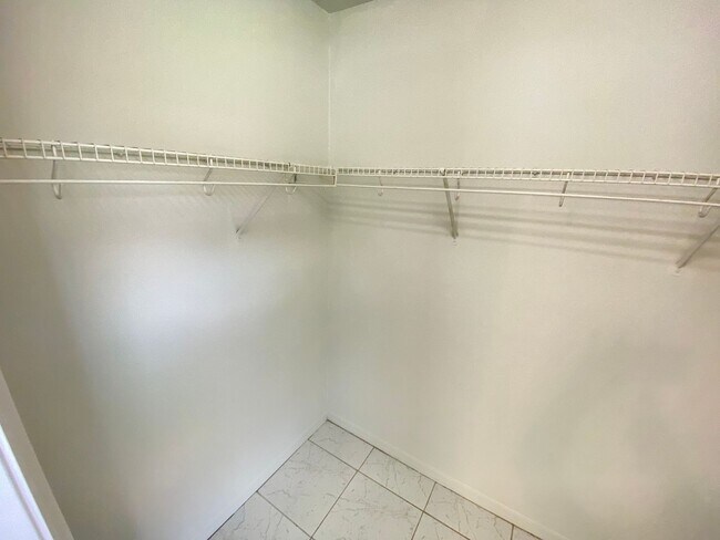 Building Photo - 3310 Crystal Creek Blvd