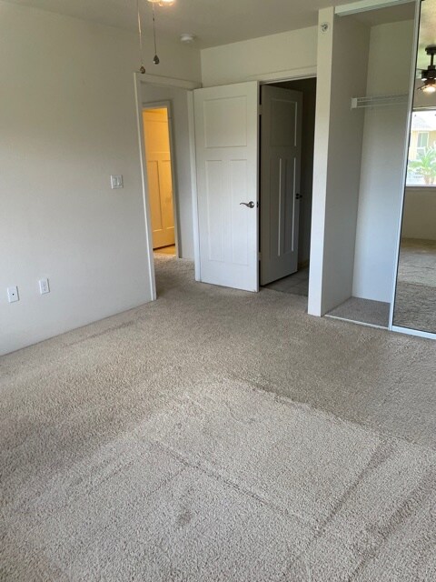 Building Photo - 801 Kakala St