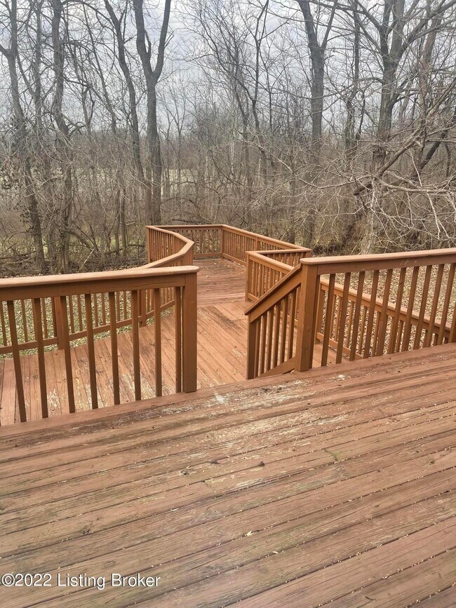 Building Photo - 6300 Camden Ct