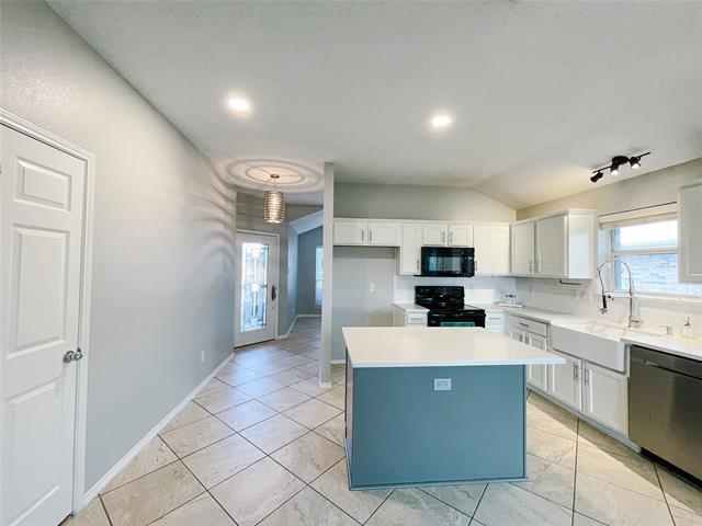 Building Photo - 9570 Revolution Way
