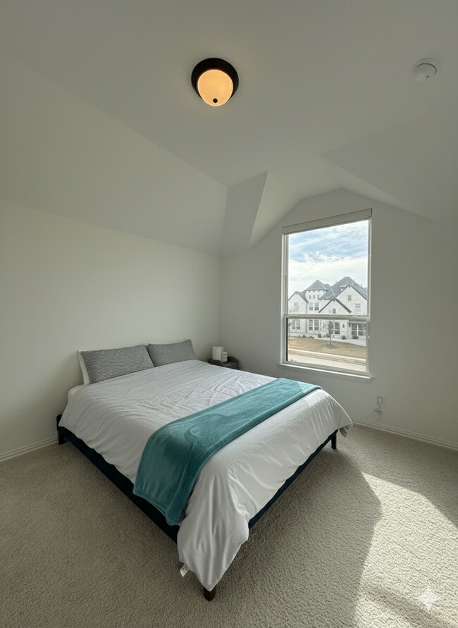 Building Photo - 2832 Fountain Park Dr