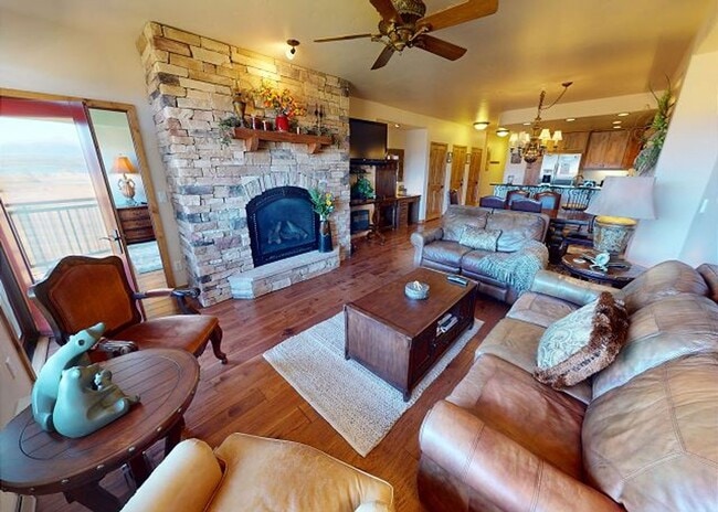 Building Photo - Long Term Rental- Timberline Cove 202