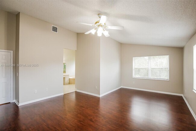 Building Photo - 1436 NW 159th Ln