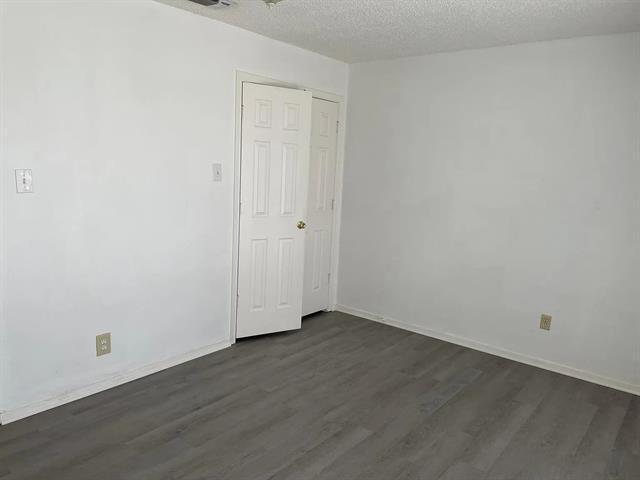 Building Photo - 2800 Wayside Ave
