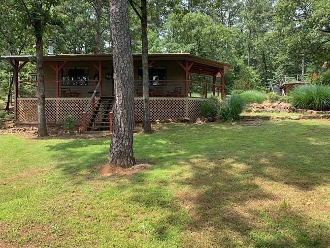 Building Photo - 31041 Dove Ln