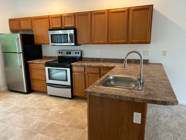 Primary Photo - 91 Trinity Cir