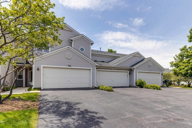 Building Photo - 708 Valley View Ct