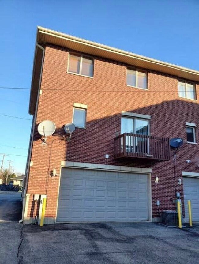 Building Photo - 9207 Gerritsen Ave