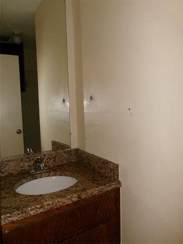 Building Photo - 2409 Ventura Dr