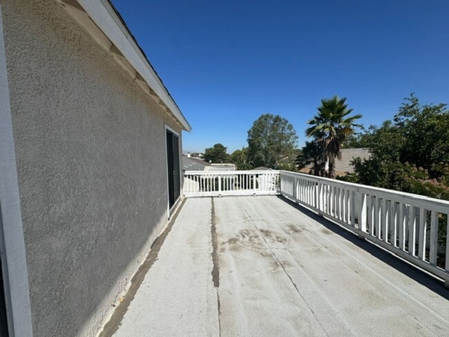 Building Photo - 409 Wimbledon Dr