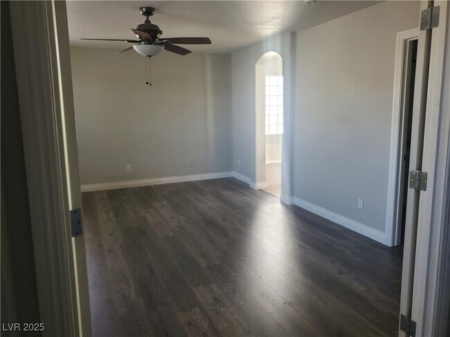 Building Photo - 10236 Vickers St