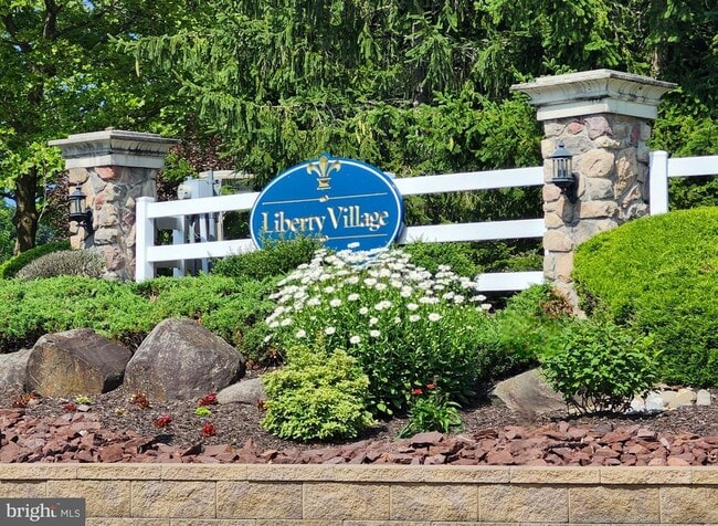 Building Photo - 4139 Yorktown Rd