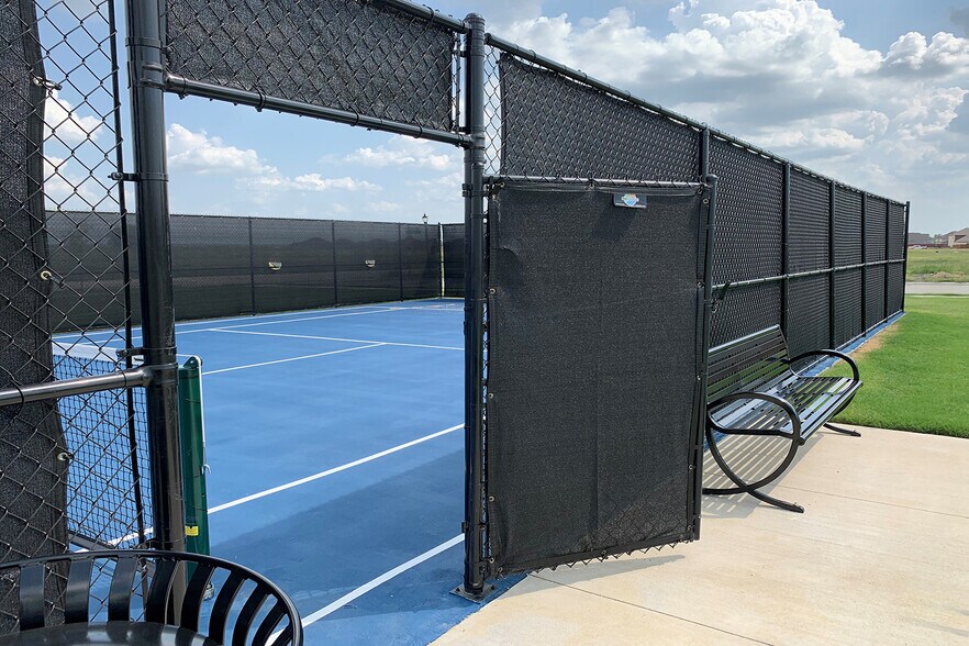 Tennis Courts - 6214 Heron Dr