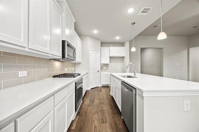Building Photo - 3108 Discovery Dr
