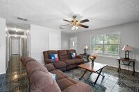 Building Photo - 201 Edward Dr