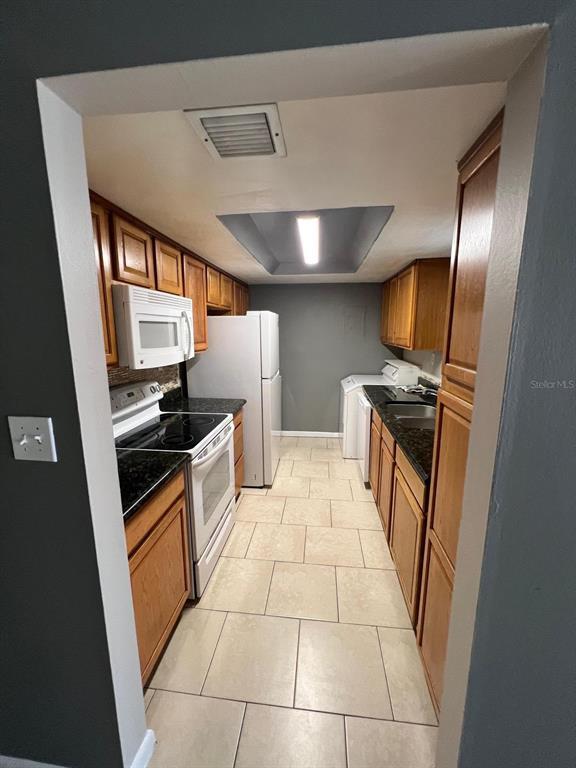 Building Photo - 2634 Lemon Tree Ln