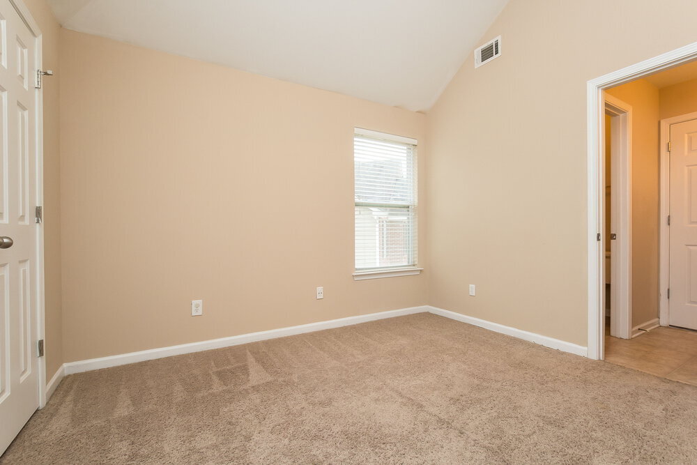 Building Photo - 4202 Cedar Tree Run