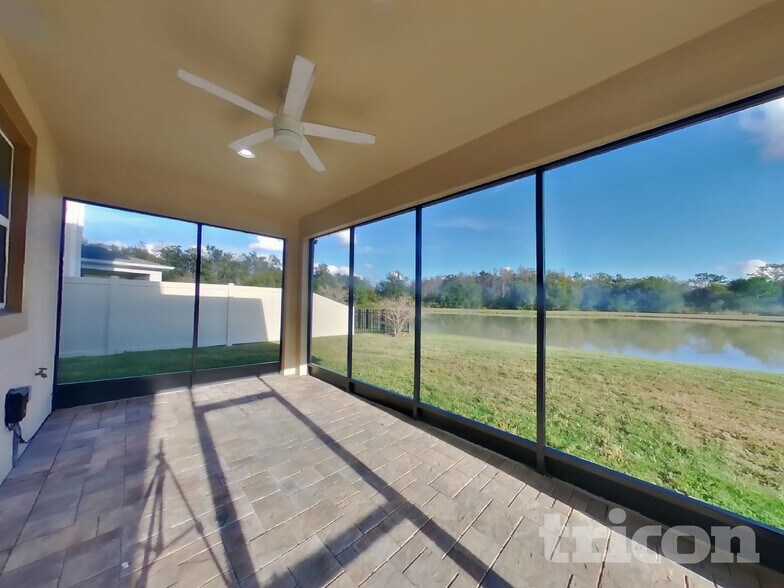 Building Photo - 33164 Whisper Pointe Dr