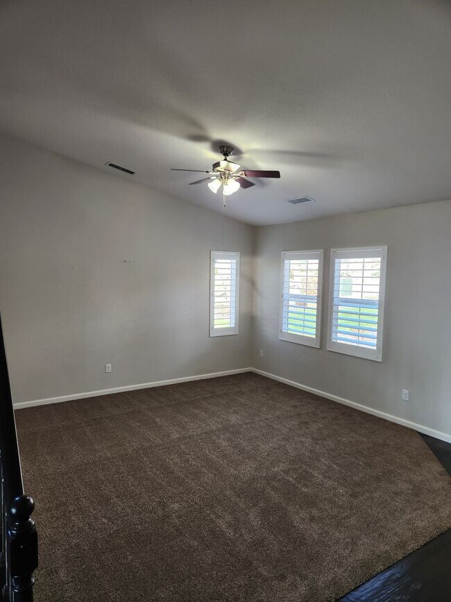 Building Photo - Northwest Reno Home