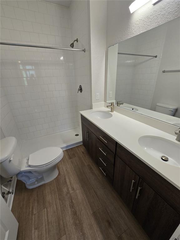 Building Photo - 6545 Brook Village Cove