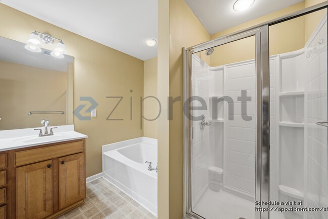 Building Photo - 1729 Ridenour Pkwy NW