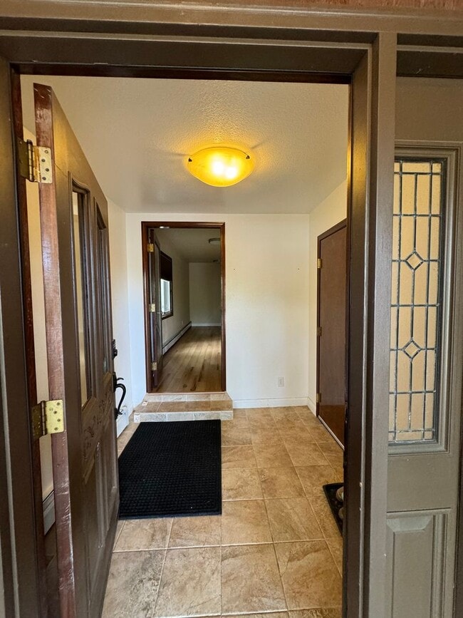 Building Photo - 2521 Autumn Cir