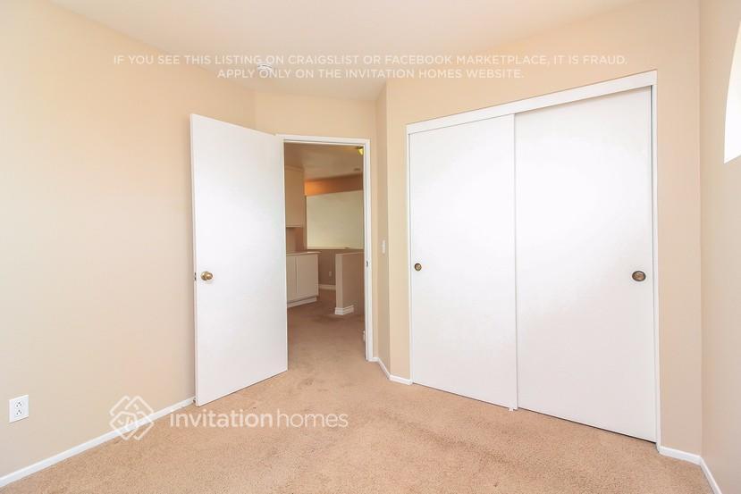 Building Photo - 25757 St Marta Dr
