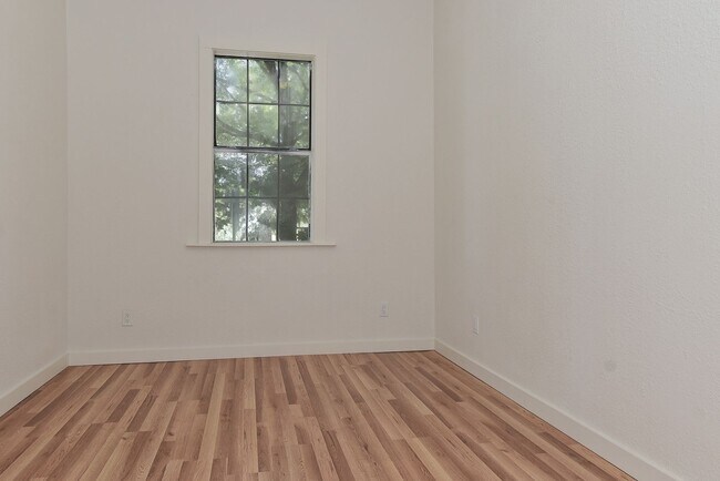 Building Photo - 2615 Polk- House