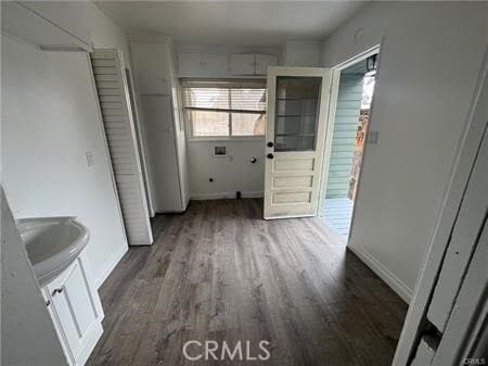 Building Photo - 733 S San Jacinto St