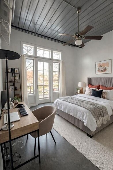 Building Photo - 572 Edgewood Ave SE