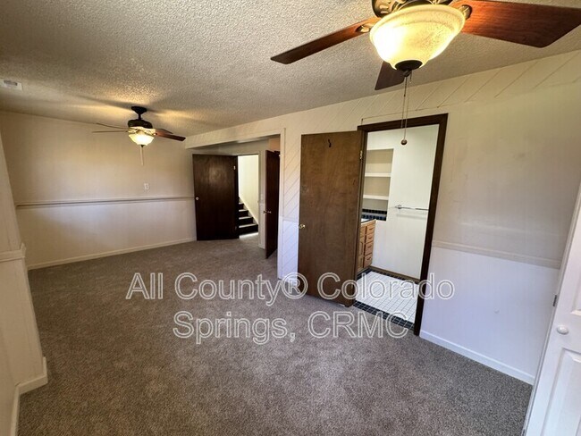 Building Photo - 3525 Fair Dawn Dr
