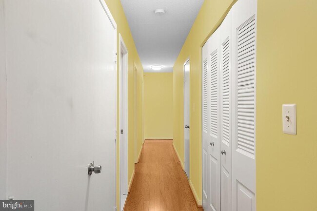 Building Photo - 3713 S George Mason Dr