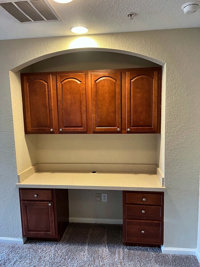 Building Photo - 13926 Dove Wing Ct
