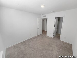 Building Photo - 819 Bluegrass Pt