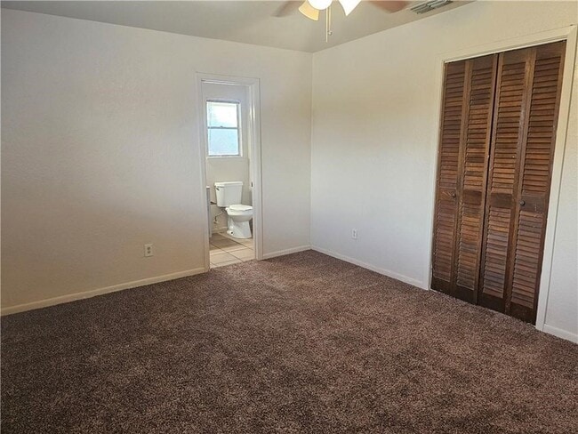 Building Photo - 2011 Pecan Dr