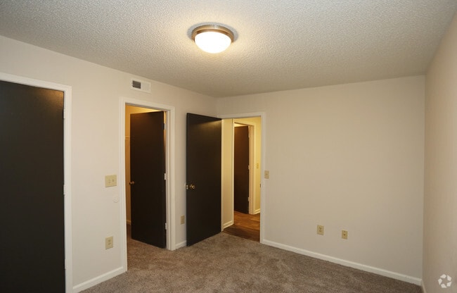 Larger Renovated 1x1 Bedroom View - The Fields Conover
